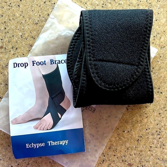 Brand New AFO Foot Drop Ankle Brace Black Neoprene Right Foot Walking Support - Picture 2 of 13